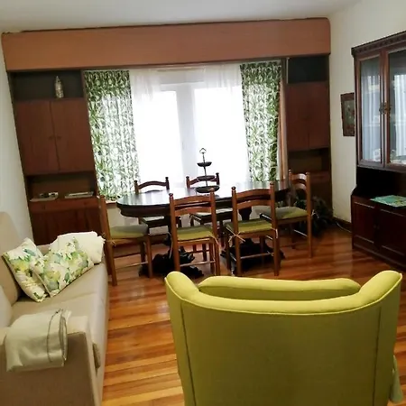 Spacious In Perfect For 6 People 110 M²